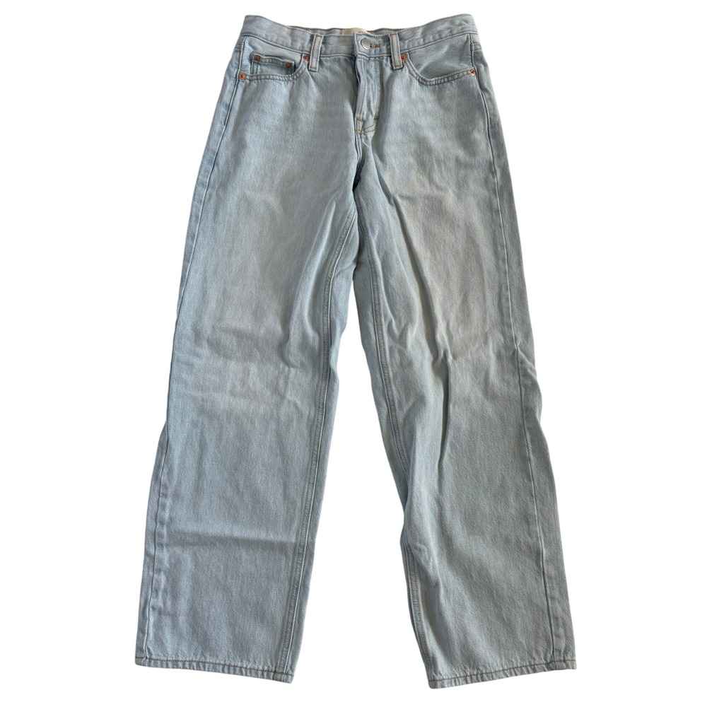 Universal Thread 90s Low Rise Baggy Jeans Light Wash Blue Size 2/R Wide Leg